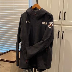 COPY - Men’s Gortex UA lightweight weatherproof jacket